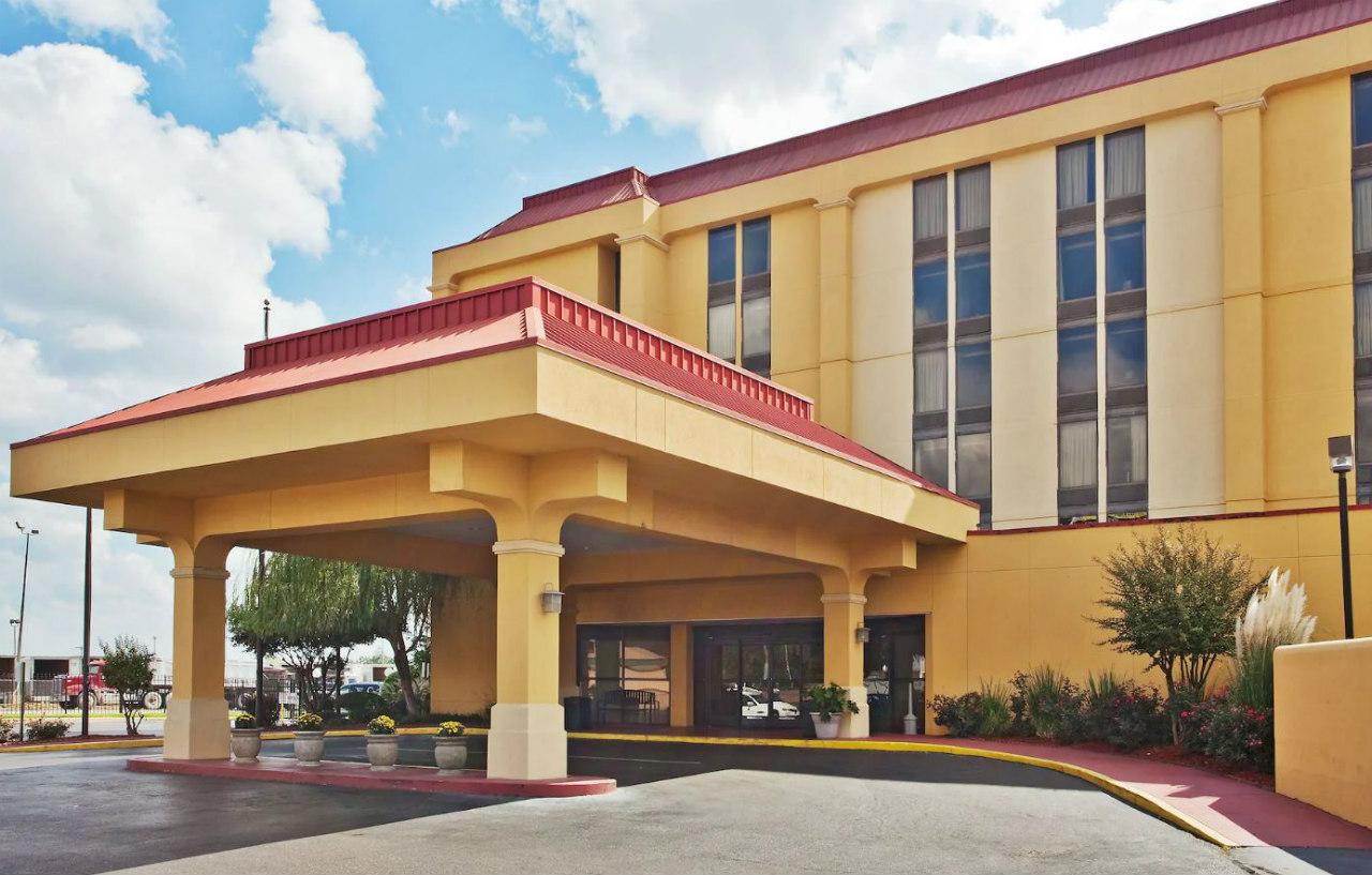 La Quinta By Wyndham Memphis Airport Graceland Экстерьер фото