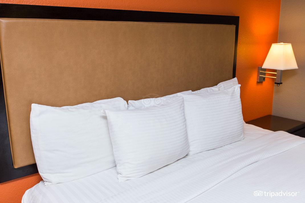 La Quinta By Wyndham Memphis Airport Graceland Экстерьер фото
