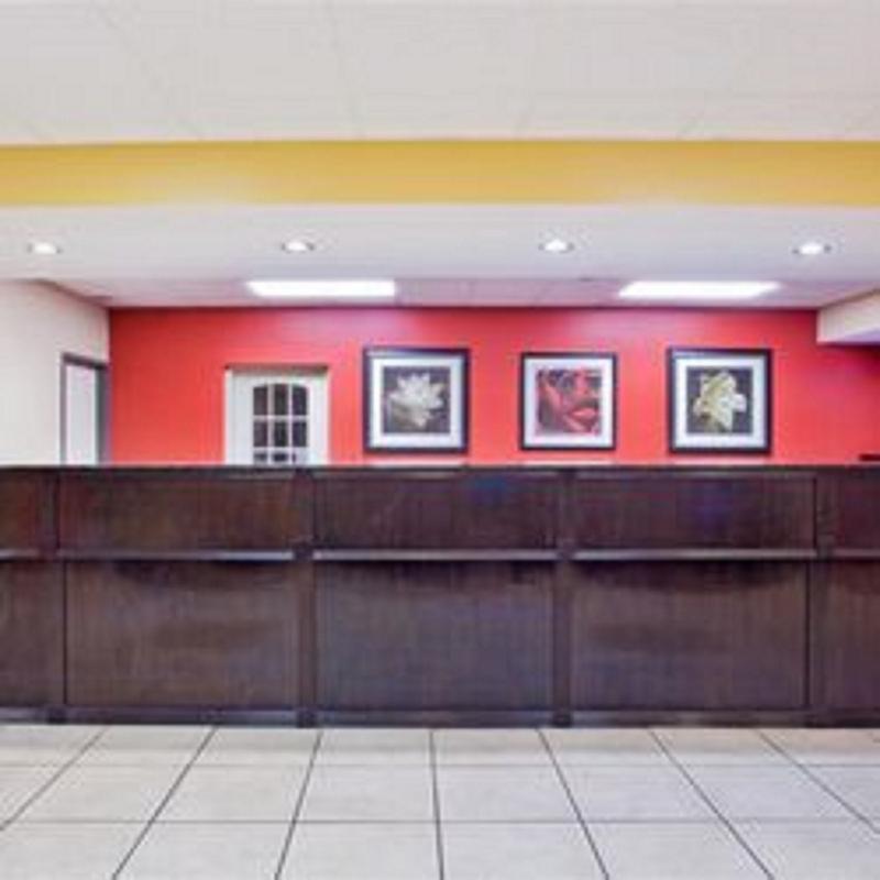 La Quinta By Wyndham Memphis Airport Graceland Экстерьер фото