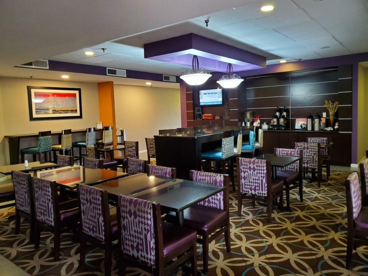 La Quinta By Wyndham Memphis Airport Graceland Экстерьер фото